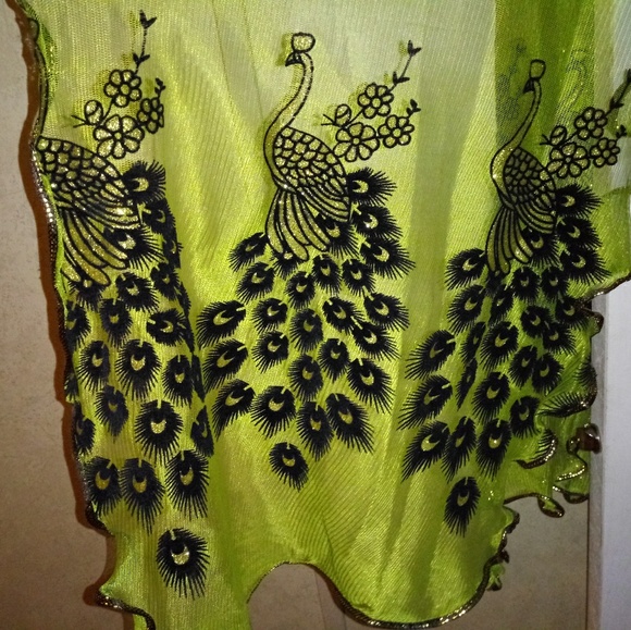 Scarf - Picture 2 of 3